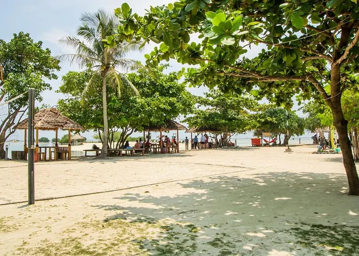 Guerilla Dive Lodge Pulau Pari Jakarta
